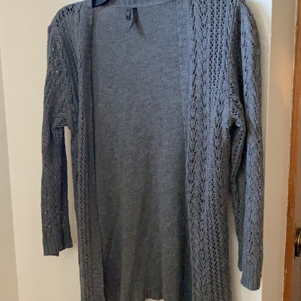 Ladies 3/4 Sleeve, Lightweight Cardigan!